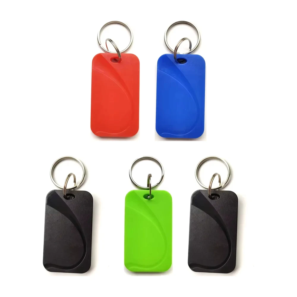 Badge RFID vierge 13,56 MHz – lot de 5 – coloris multicolore (noir, bleu, rouge, vert + le 5e au hasard)